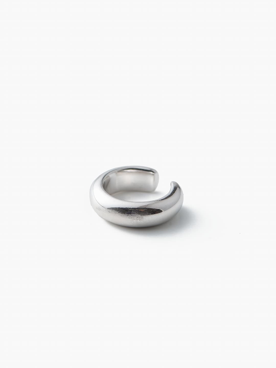 Omotesando Chunk Ear Cuff   - Silver